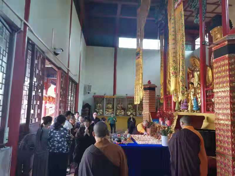 万彩网文殊菩萨圣诞祈福助考法会圆满